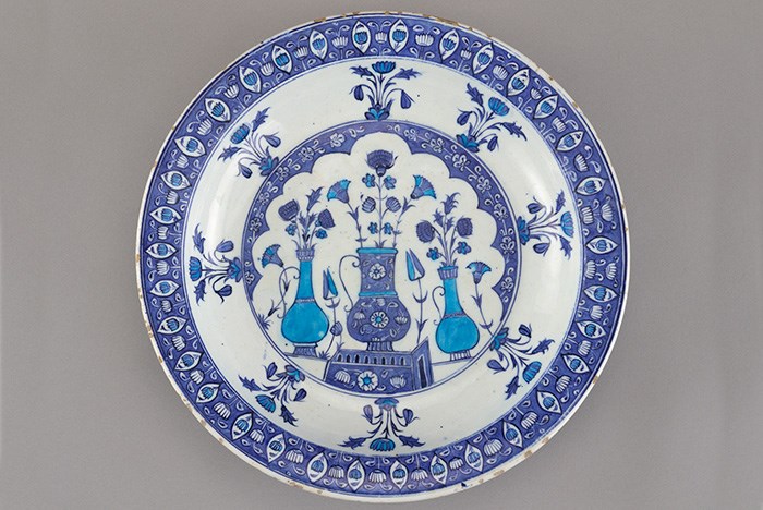 Calligraphy, Geometry, and Florals: Design Motifs in Kütahya Pottery