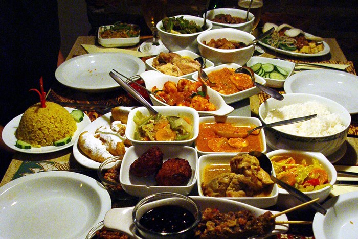 What Is <i>Rijsttafel</i>? A Dish to Bridge Dutch and Indonesian Identities