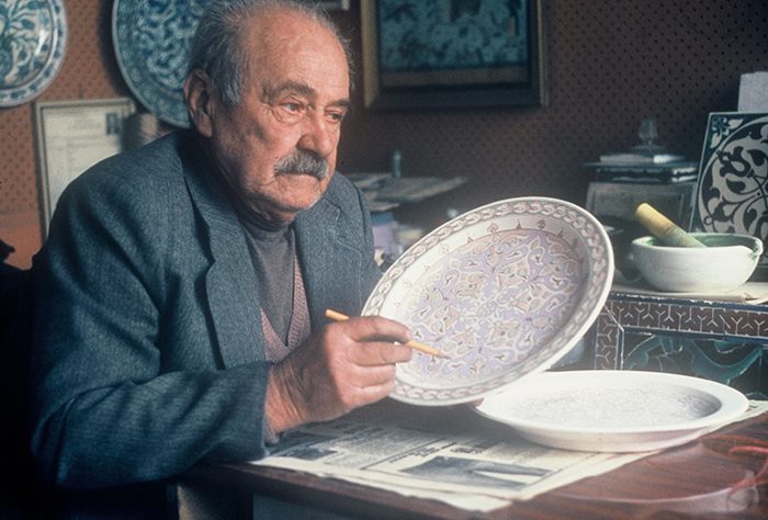 Ahmet Şahin in his studio. Şahin participated in the 1986 Smithsonian Folklife Festival as a cultural conservation participant. Photo courtesy of Henry Glassie