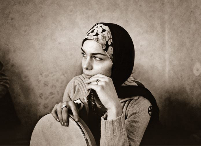Fargana Qasimova. Photo by Sebastian Schutyser, courtesy of the Aga Khan Music Initiative